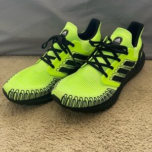 Adidas ultraboost primeblue parlay